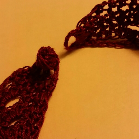 Crocheted Collar Necklace - Picture 2 of 4