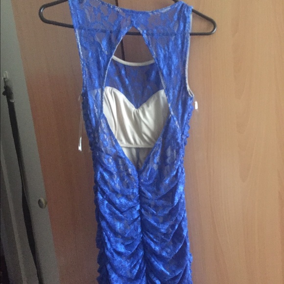 ๐LACE PARTY DRESS๐๐๐ - Picture 2 of 3