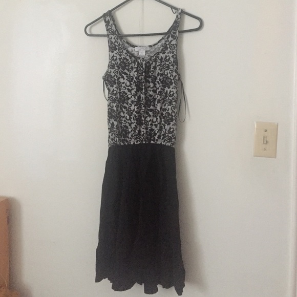 Black casual dress