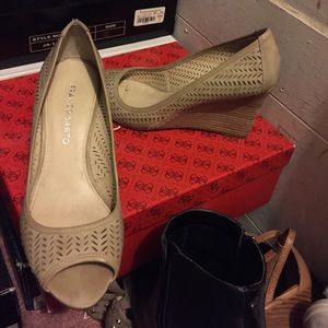 Franco Sarto Wedges