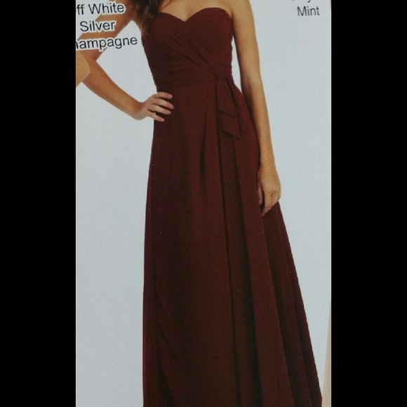 Burgundy prom/ formal dress
