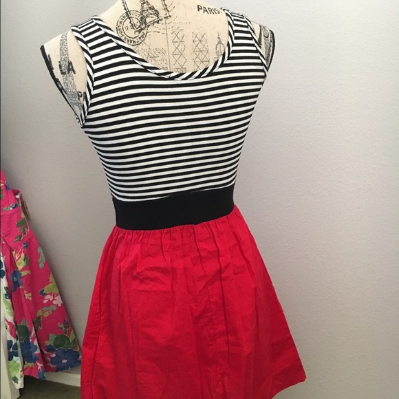 Striped Dress - Picture 3 of 4