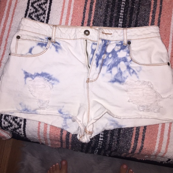 acid washed shorts