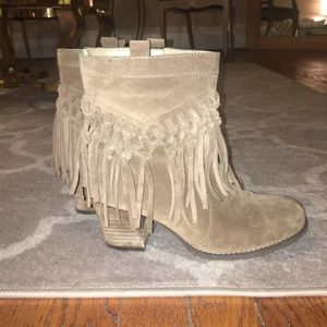 Sbicca khaki suede booties with fringe tassels!