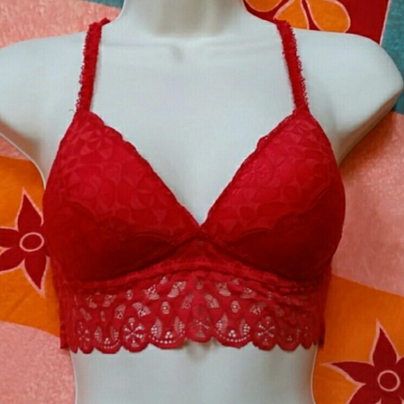 Secret Possessions  Other - NWT Lace Bralette Non-Wire Size M  ?PRICE FIRM ?