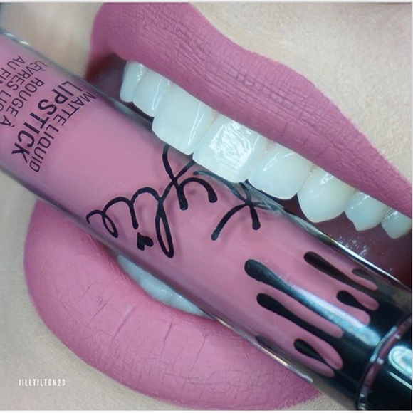 🆕AVAILABLE NOW🆕POSIE K💋Kylie Lip Kit💋BNIB💋 - Picture 2 of 4