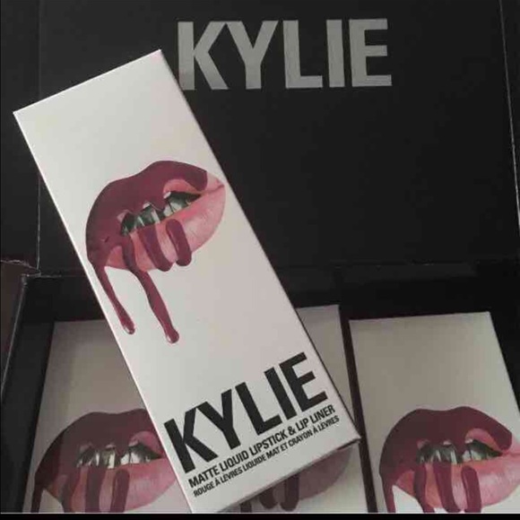 🆕AVAILABLE NOW🆕POSIE K💋Kylie Lip Kit💋BNIB💋 - Picture 4 of 4