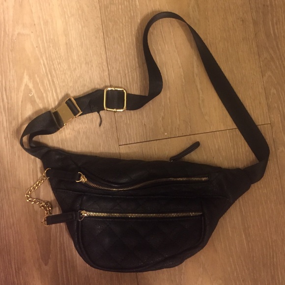 call it spring fanny pack