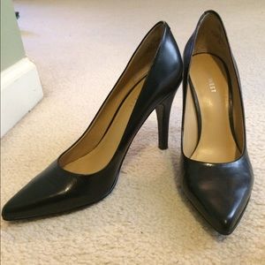 Nine West black heels