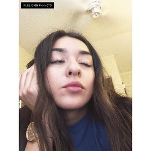 Meet your Posher, Areli