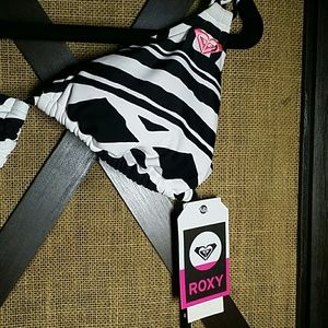 ROXY Swim top, Large.