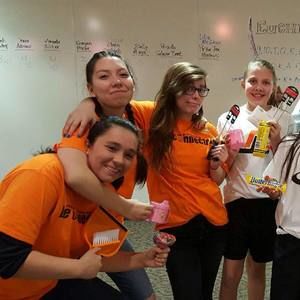 Meet your Posher, Priscilla