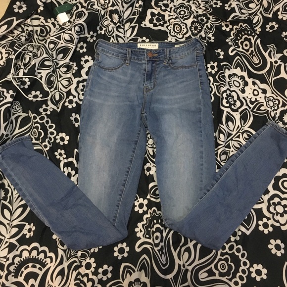 Pacsun Knee Ripped Jeans