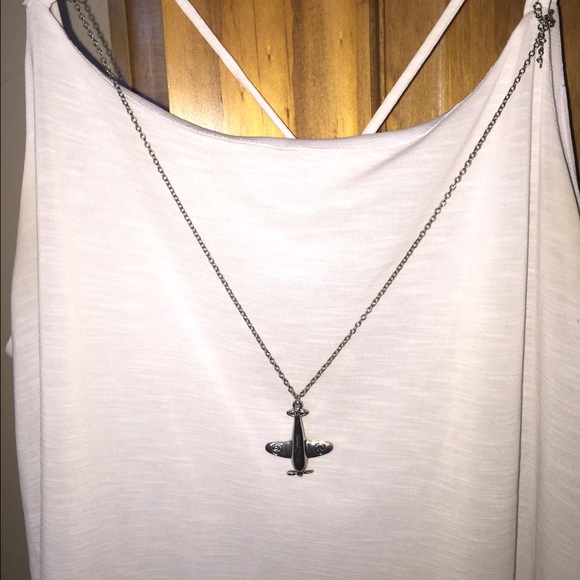 airplane necklace ✈️