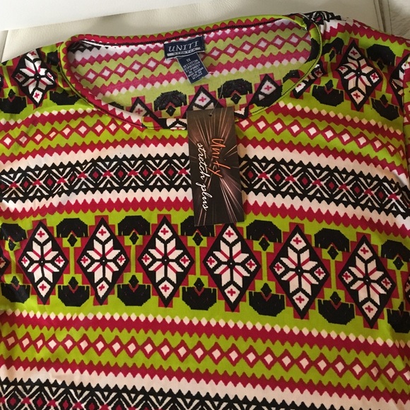 Green, Black, Red and White Geometric Shape Top. - Picture 3 of 4