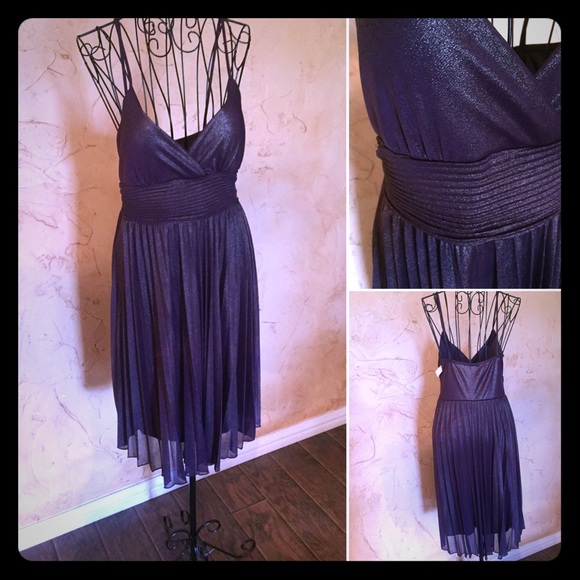 🎄SALE🎄Pretty in Purple Gold Shimmer Dress