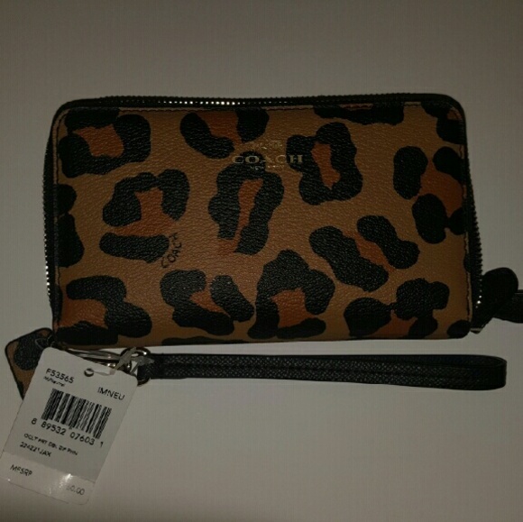 COACH Wallet Phone Case