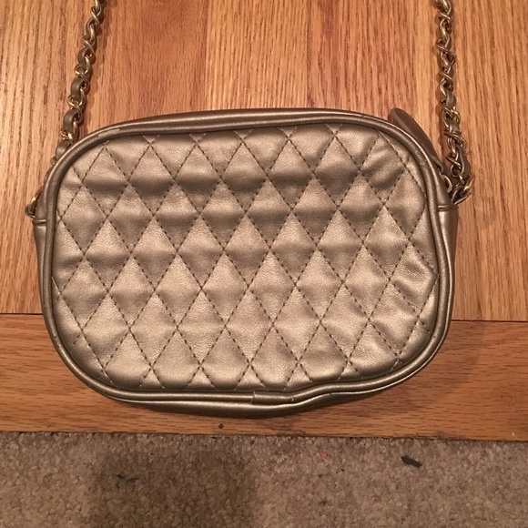 gray satchel
