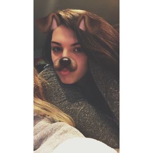 Meet your Posher, Karina