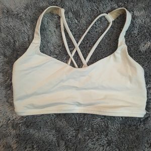 Lulu lemon sports bra