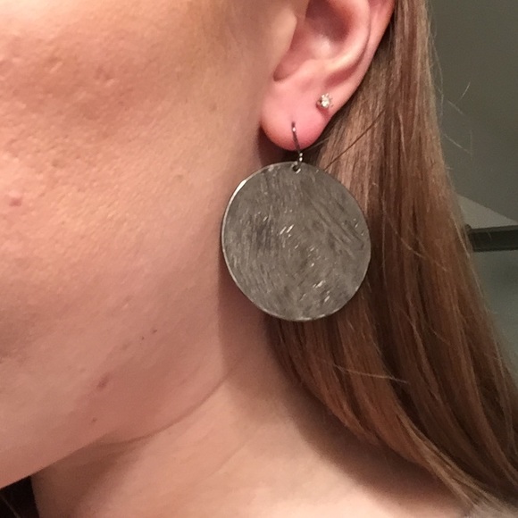 Express earrings - Picture 2 of 3