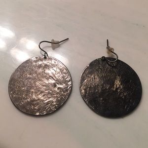 Express earrings