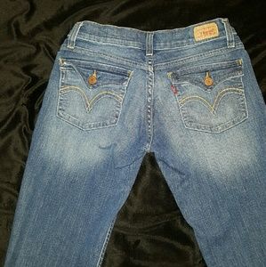 Levi jeans