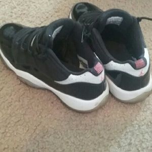 Jordan 11s