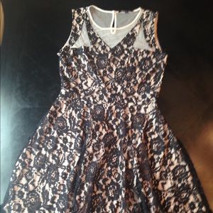 💥Final Sale💥 Gianni Bini NWOT Dress 👗