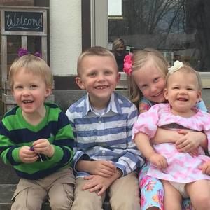 Meet your Posher, Lisa