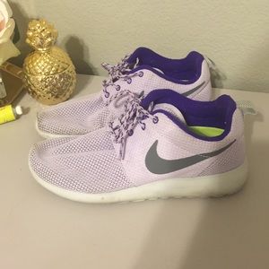 Purple Nike Roshe