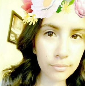 Meet your Posher, Ana