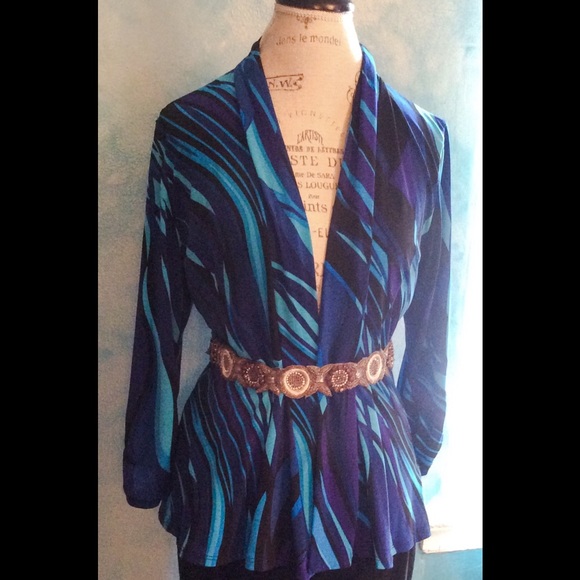 Blue wave top