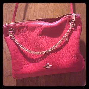 Red coach sling