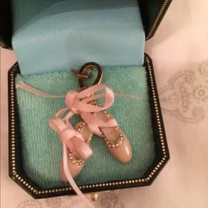Pink Juicy ballet point shoe charm