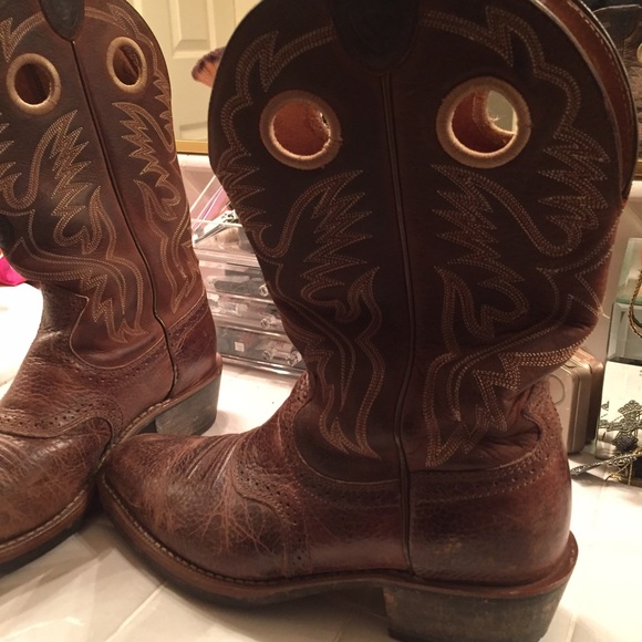 MENS Ariat Boots