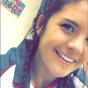 Meet your Posher, Mallory