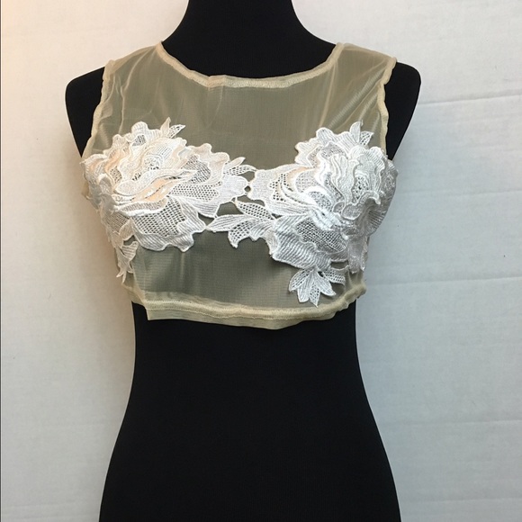 Sheer flower crop top - Picture 4 of 4