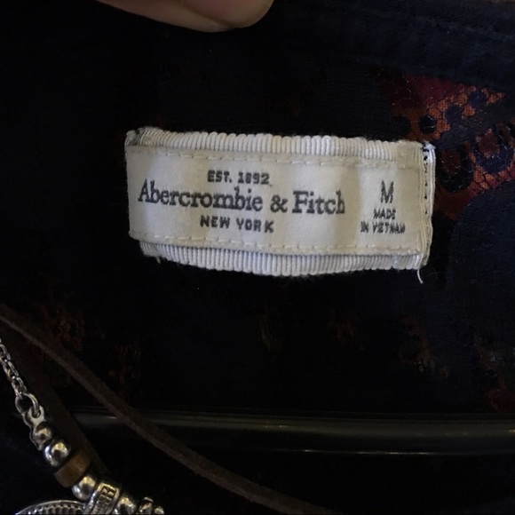 A&F blouse - Picture 3 of 3