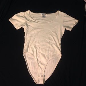 White short sleeve bodysuit