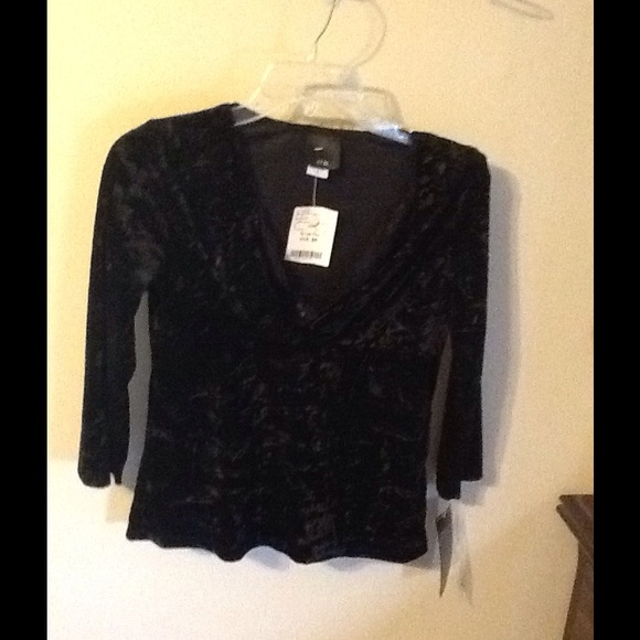 New Black velvet top