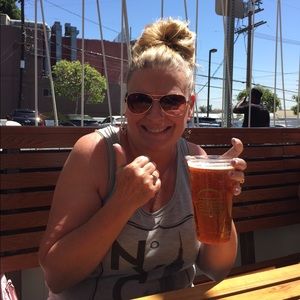 Meet your Posher, Tracy