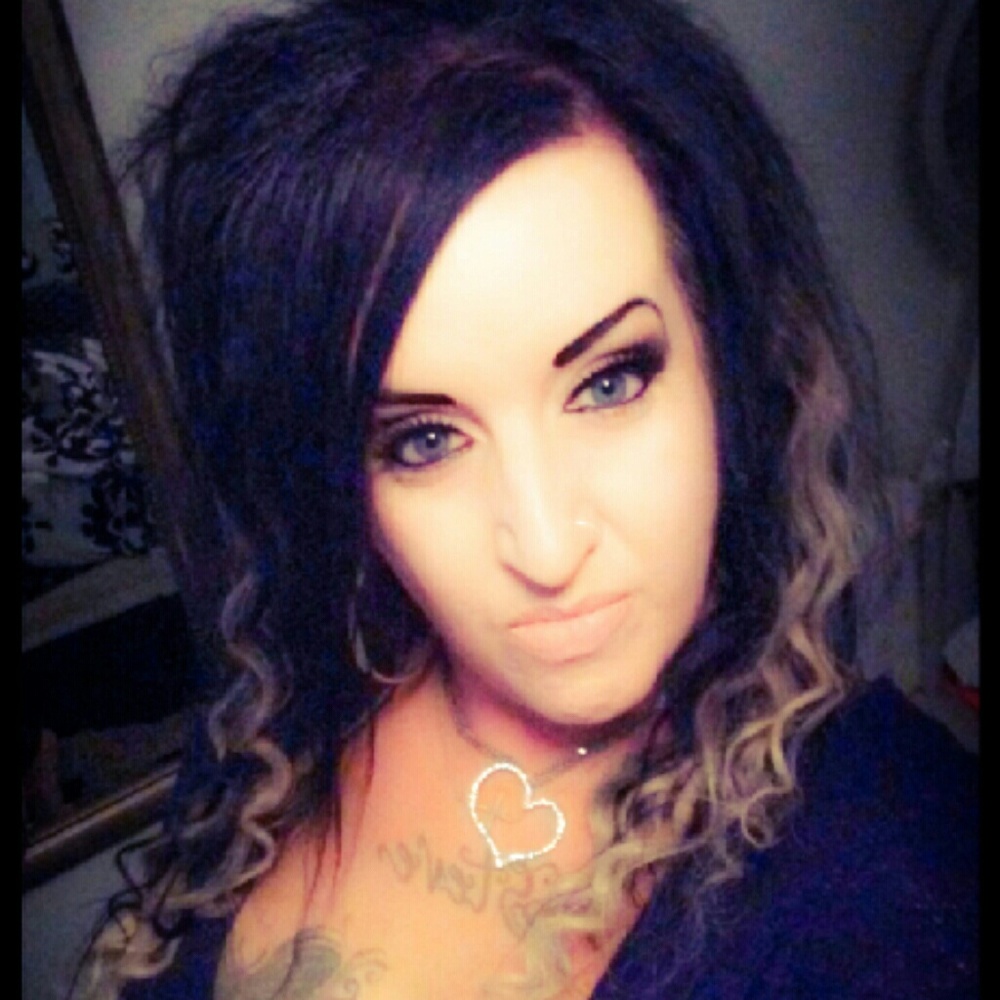 Meet your Posher, Christy