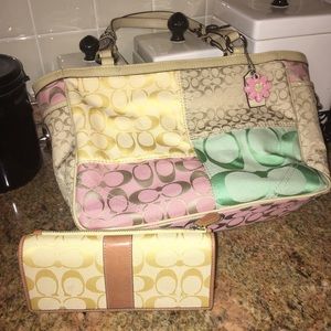 Coach purse and wallet
