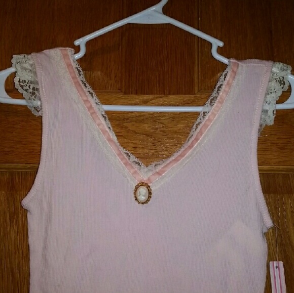 Pink Ribbed Lace Tank Top - Picture 2 of 3