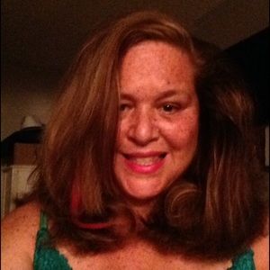 Meet your Posher, Yvette