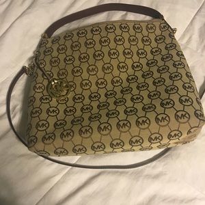 AUTHENTIC MICHAEL KORS PURSE FINAL PRICE DROP