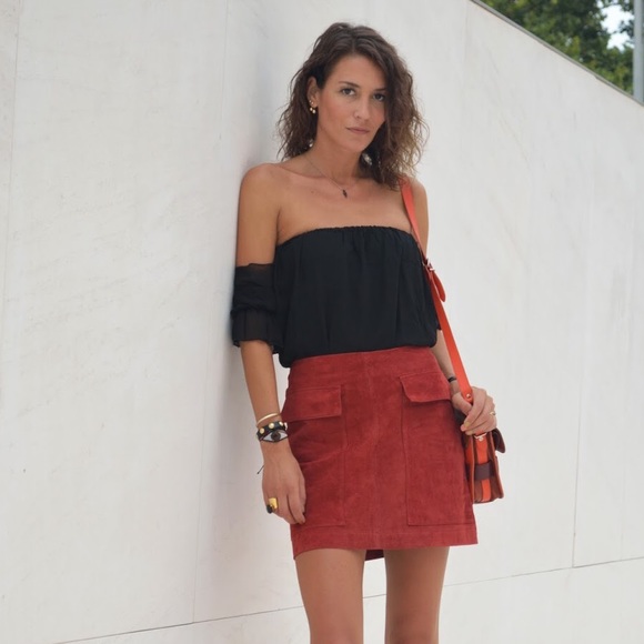 Zara red suede skirt XS worn once