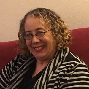 Meet your Posher, Lynne