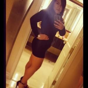 Meet your Posher, Cynthia